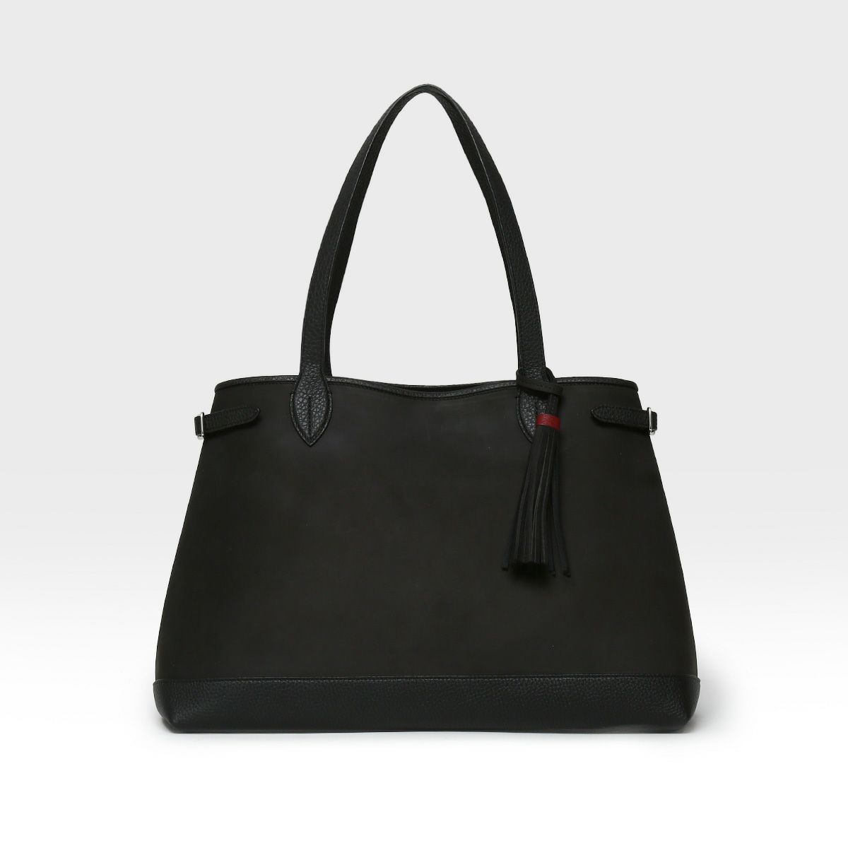 ロドス2 ヌバックの正面（ブラック）