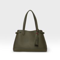 ロドスミニ2の正面（カーキ）